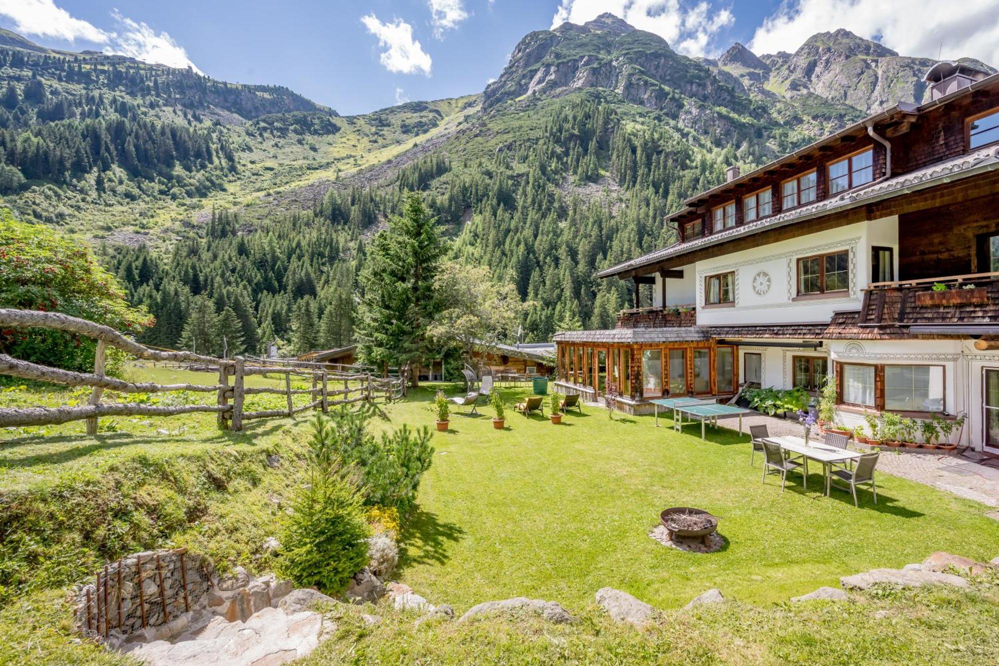 Landhaus Edelweiss Sankt Leonhard im Pitztal Εξωτερικό φωτογραφία