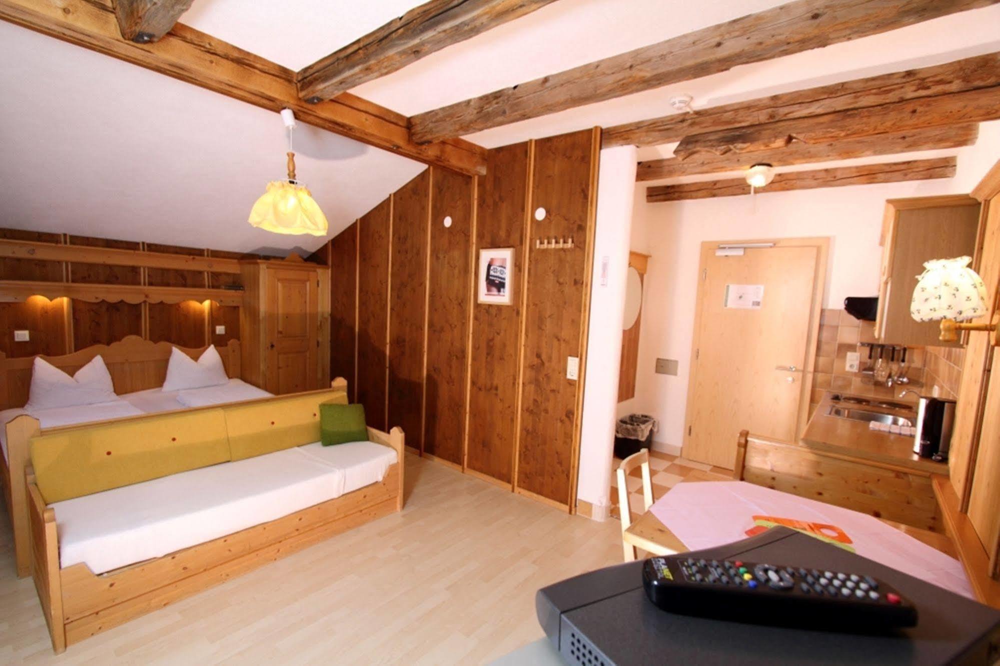 Landhaus Edelweiss Sankt Leonhard im Pitztal Εξωτερικό φωτογραφία