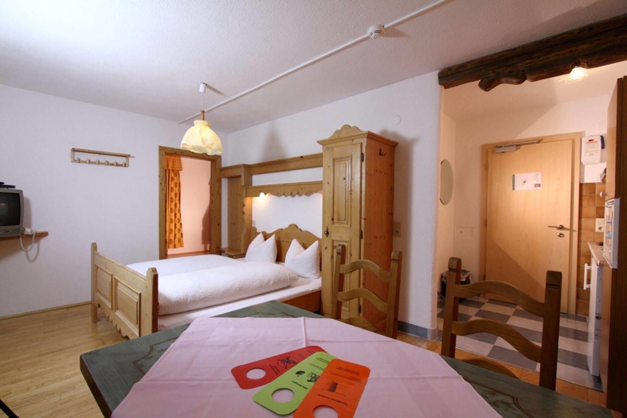 Landhaus Edelweiss Sankt Leonhard im Pitztal Εξωτερικό φωτογραφία