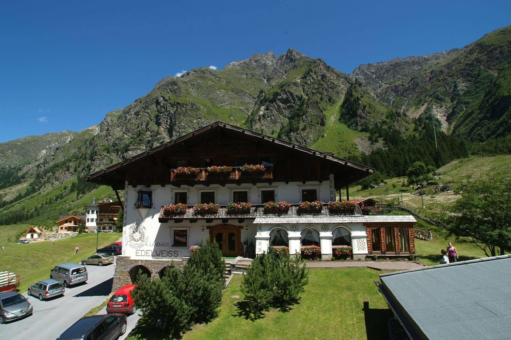 Landhaus Edelweiss Sankt Leonhard im Pitztal Εξωτερικό φωτογραφία